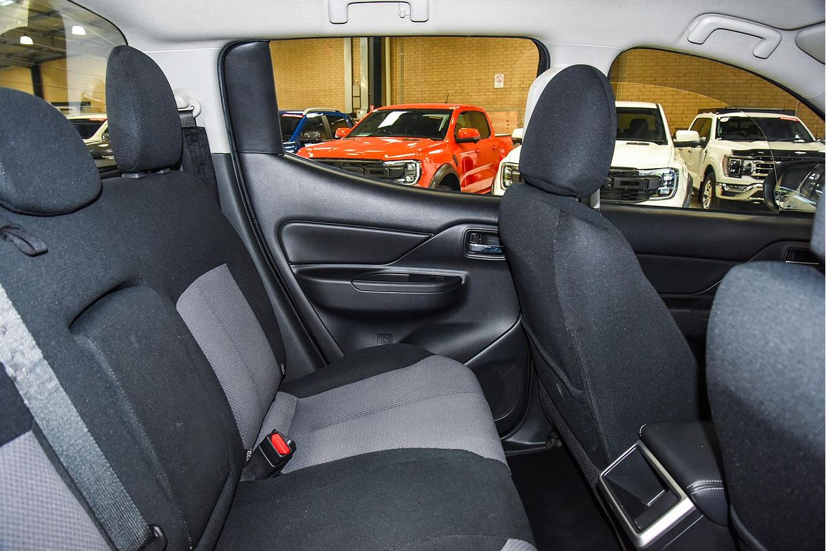 2018 Mitsubishi Triton GLX+ MR 4X4