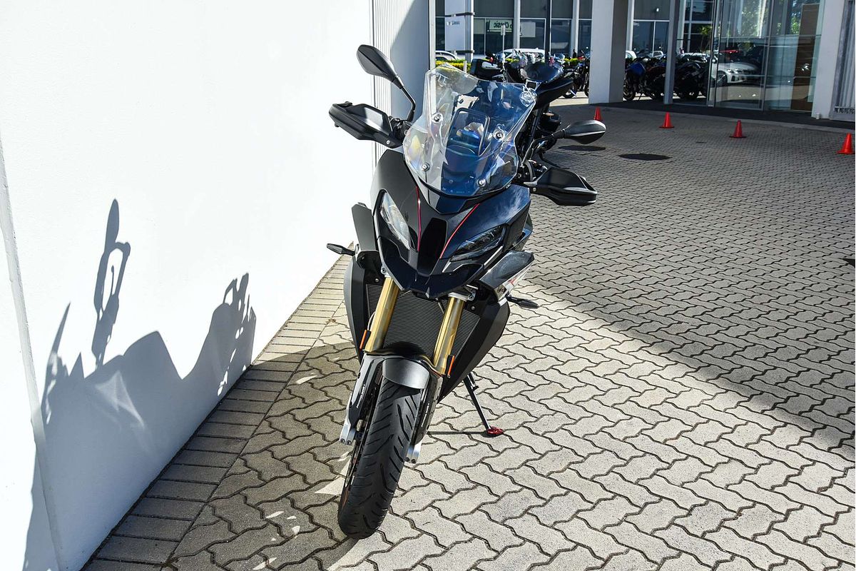 2024 BMW S 1000 XR S 1000