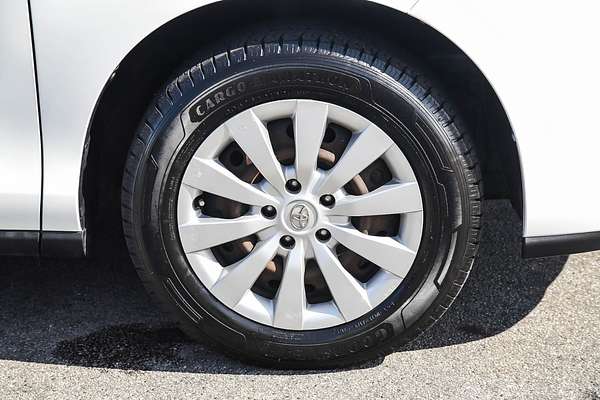 2015 Toyota Tarago GLi ACR50R