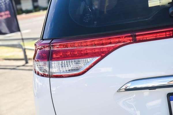 2015 Toyota Tarago GLi ACR50R