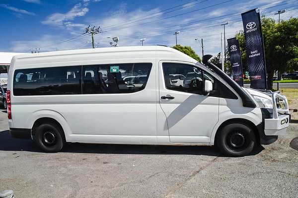 2021 Toyota Hiace Commuter GDH322R