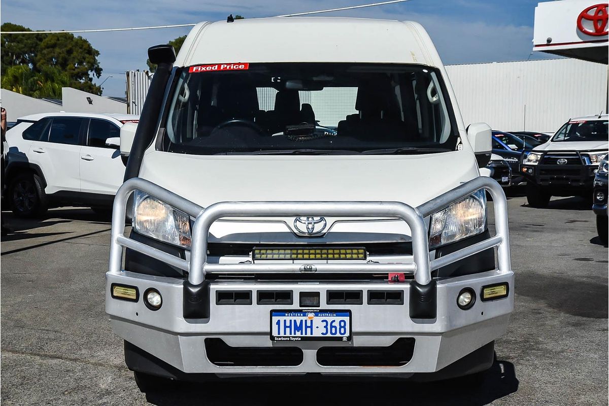 2021 Toyota Hiace Commuter GDH322R