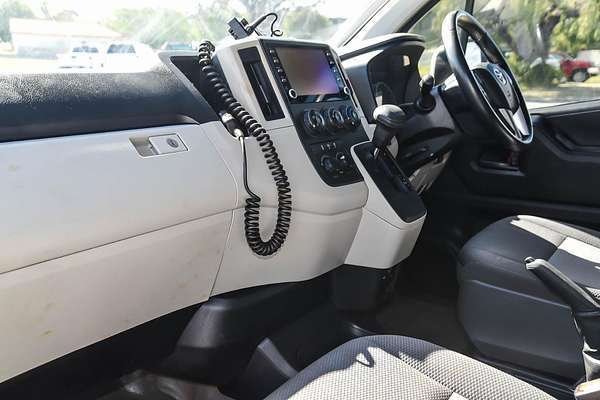2021 Toyota Hiace Commuter GDH322R