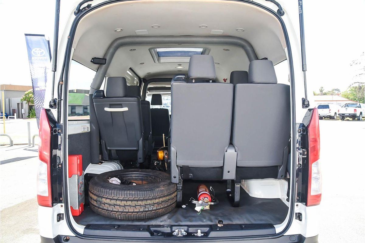 2021 Toyota Hiace Commuter GDH322R