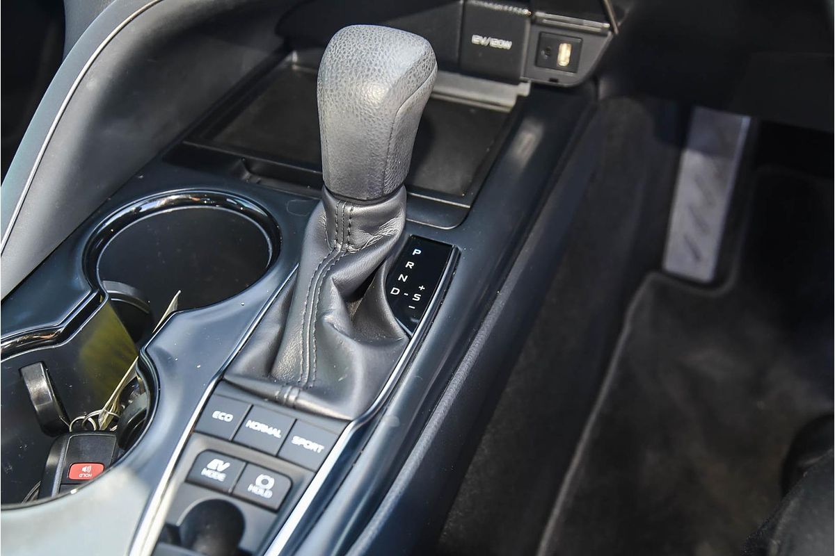 2019 Toyota Camry Ascent AXVH71R
