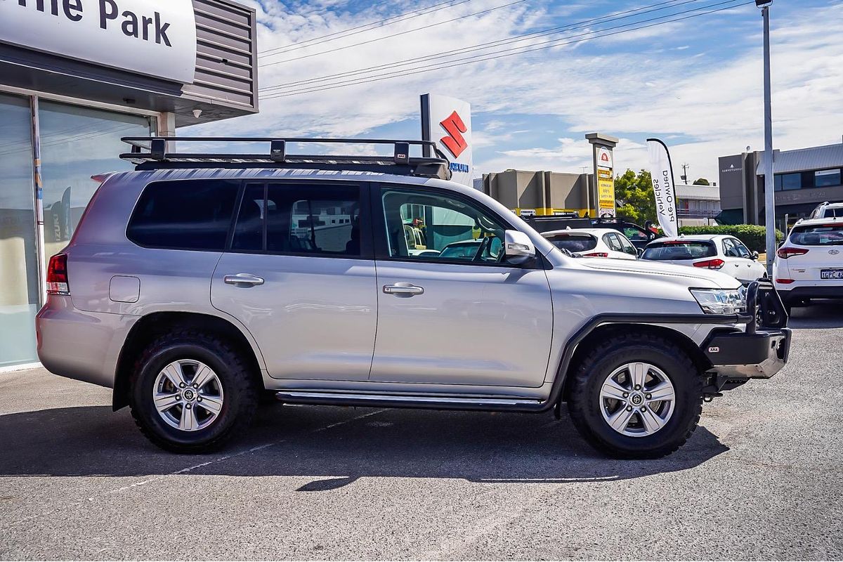 2016 Toyota Landcruiser GXL VDJ200R