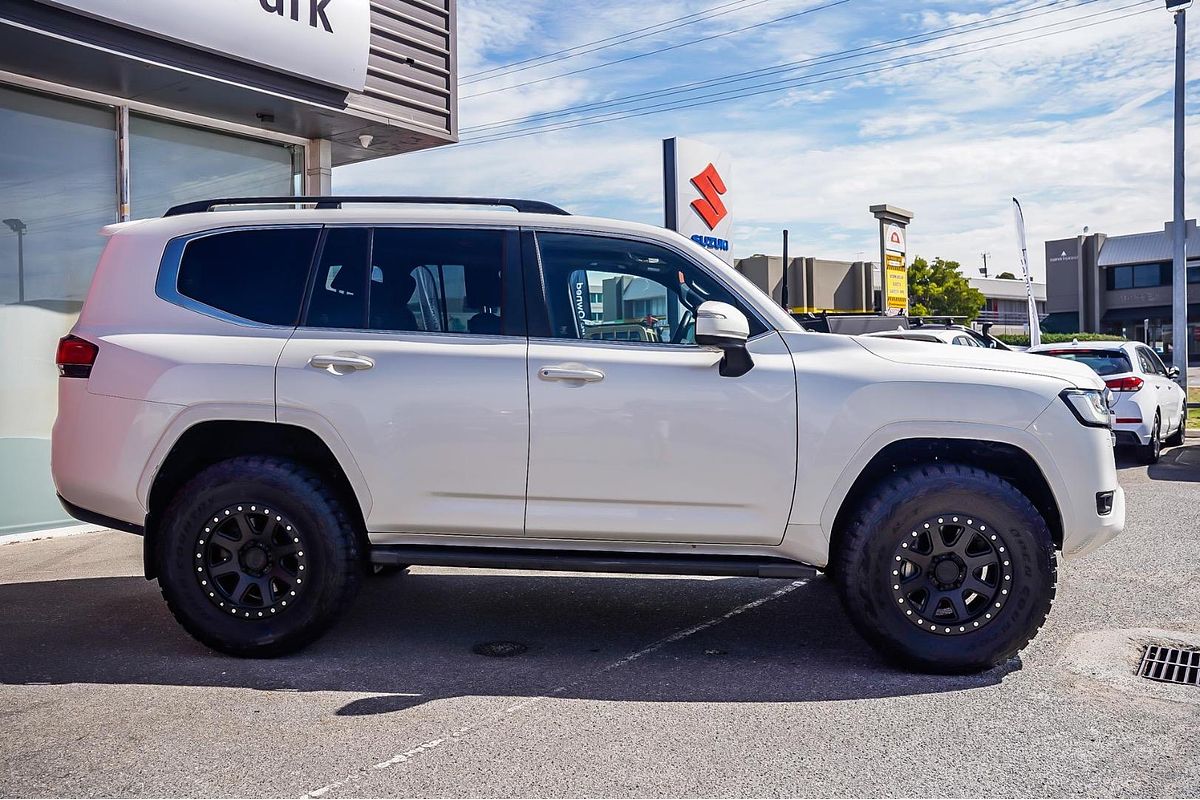 2022 Toyota Landcruiser VX FJA300R