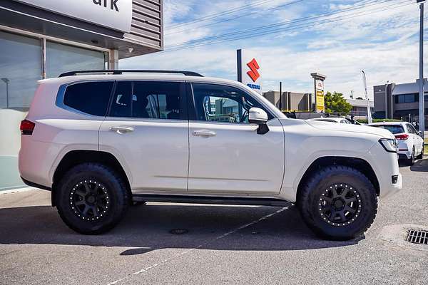 2022 Toyota Landcruiser VX FJA300R