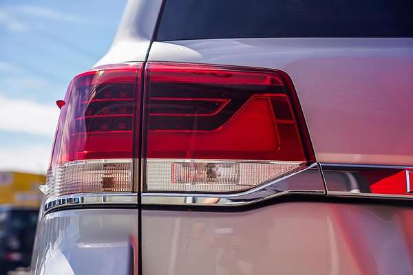 2016 Toyota Landcruiser GXL VDJ200R