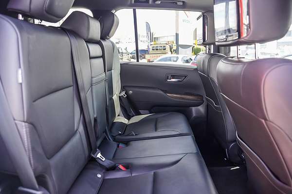 2022 Toyota Landcruiser VX FJA300R