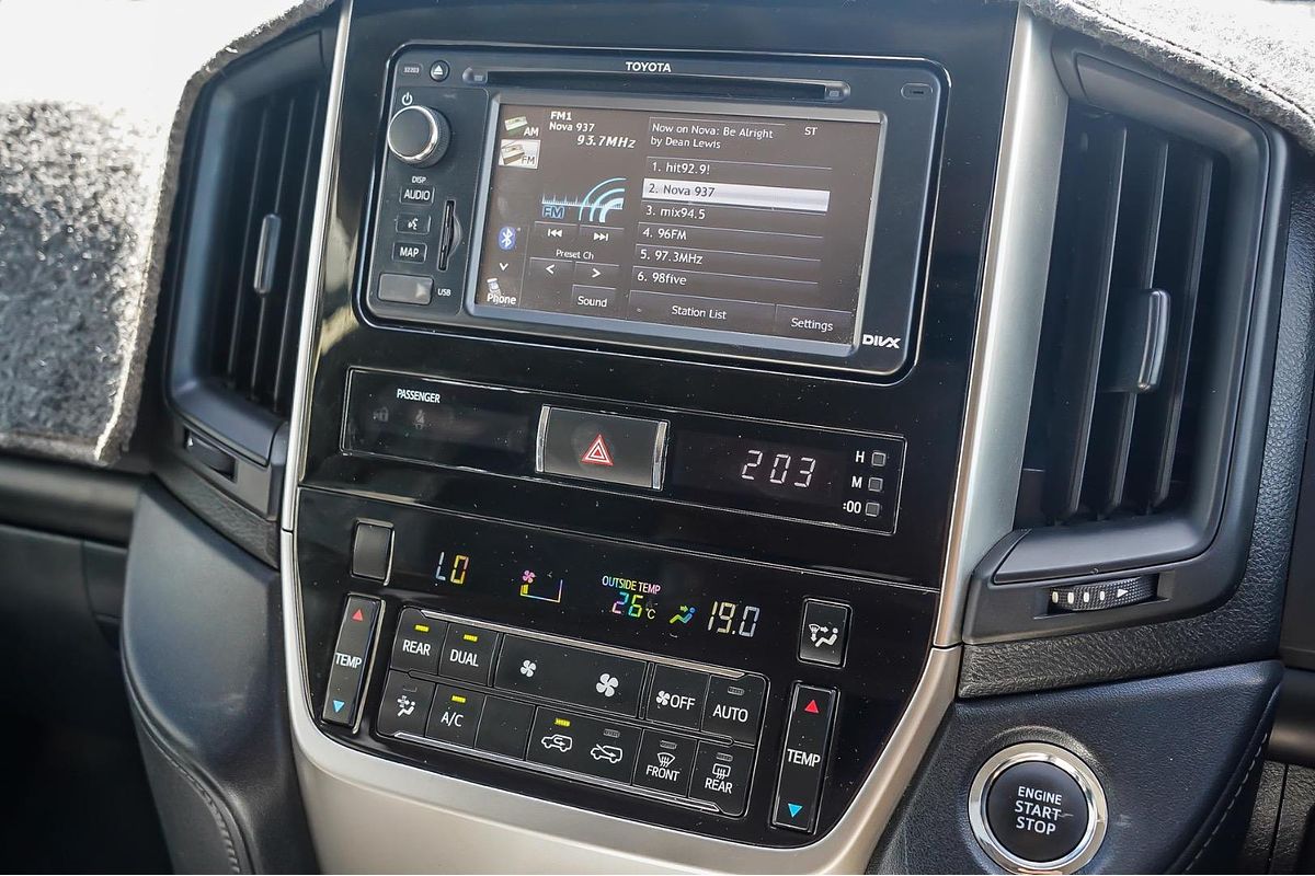 2016 Toyota Landcruiser GXL VDJ200R