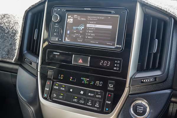 2016 Toyota Landcruiser GXL VDJ200R