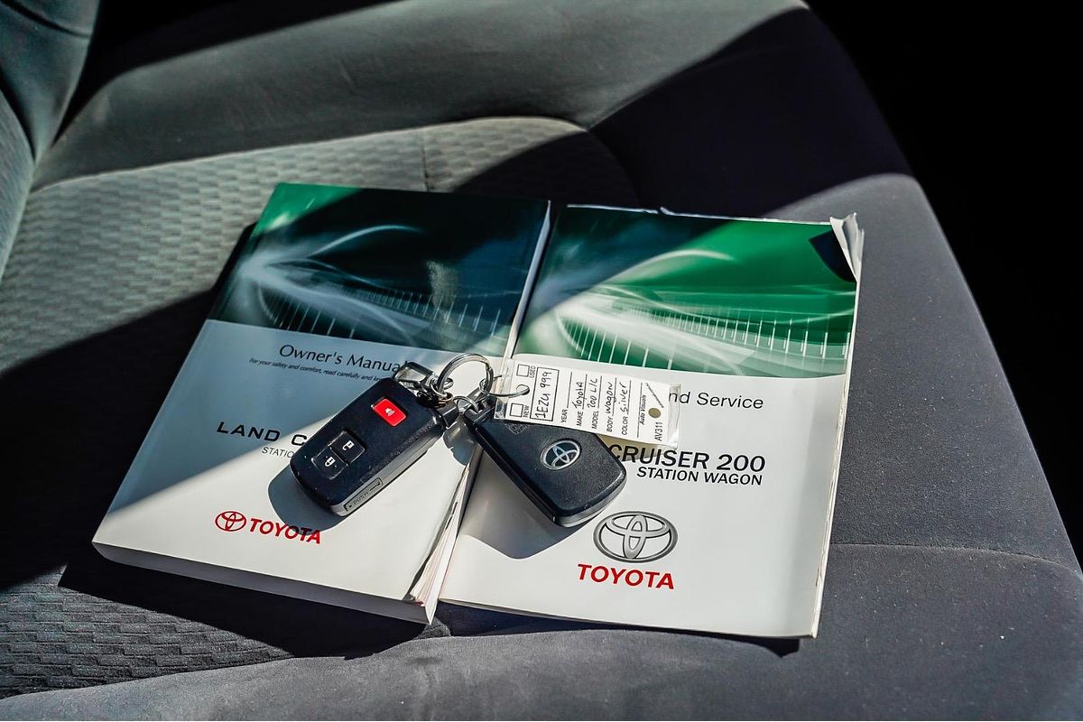 2016 Toyota Landcruiser GXL VDJ200R