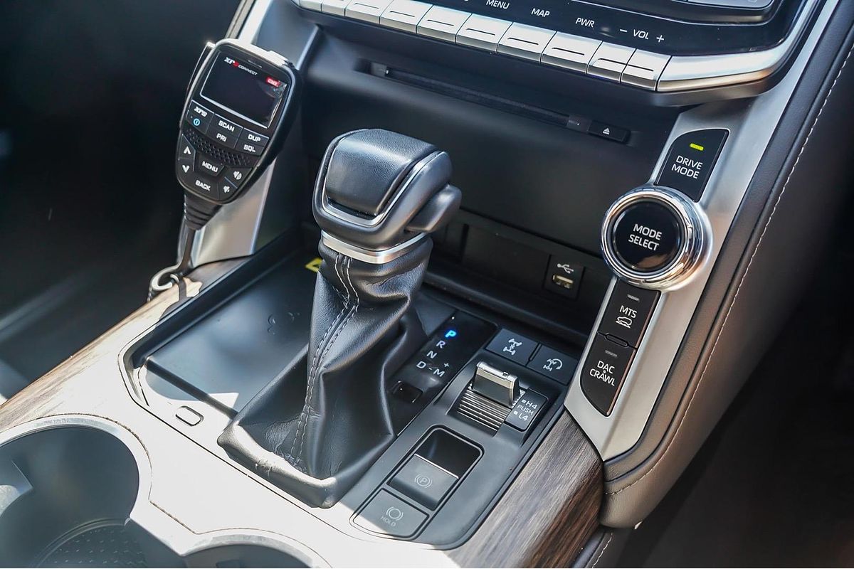 2022 Toyota Landcruiser VX FJA300R