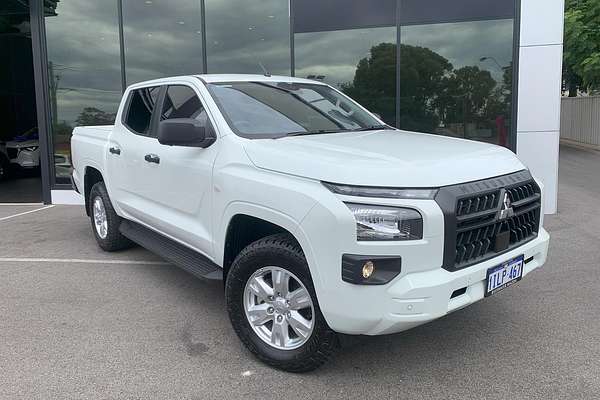 2024 Mitsubishi Triton GLX+ MV 4X4