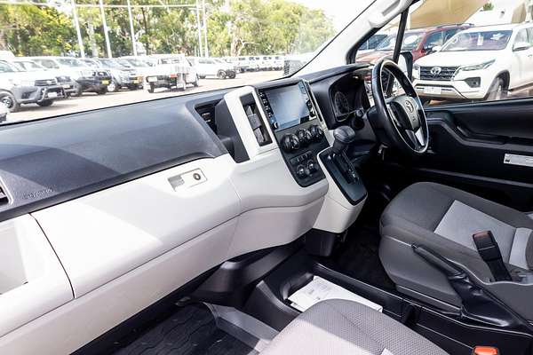 2021 Toyota Hiace Commuter GDH322R