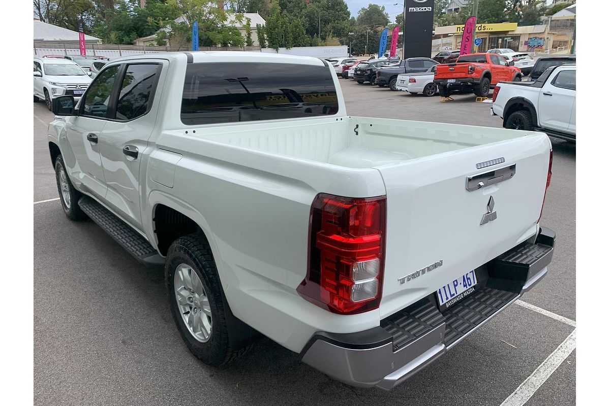 2024 Mitsubishi Triton GLX+ MV 4X4
