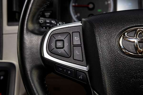 2021 Toyota Hiace Commuter GDH322R