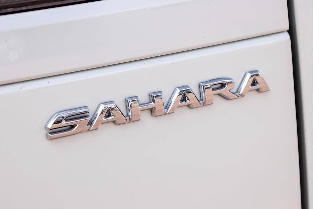 2023 Toyota Landcruiser Sahara FJA300R