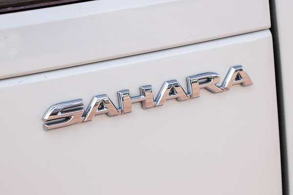 2023 Toyota Landcruiser Sahara FJA300R