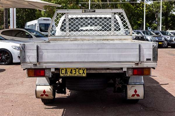 2014 Toyota Hilux Workmate TGN16R Rear Wheel Drive