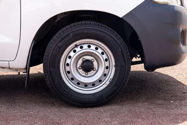 2015 Toyota Hilux Workmate TGN16R Rear Wheel Drive