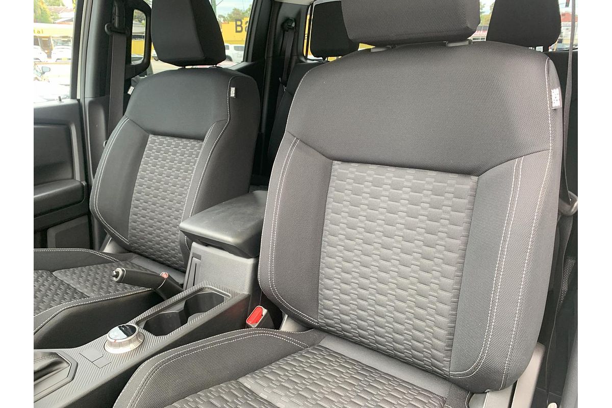 2024 Mitsubishi Triton GLX+ MV 4X4