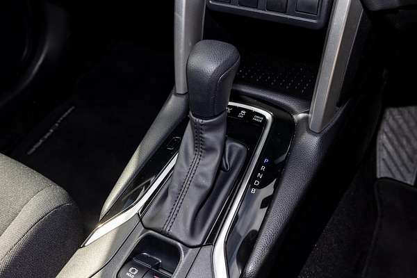 2024 Toyota Corolla Cross GX MXGH10R