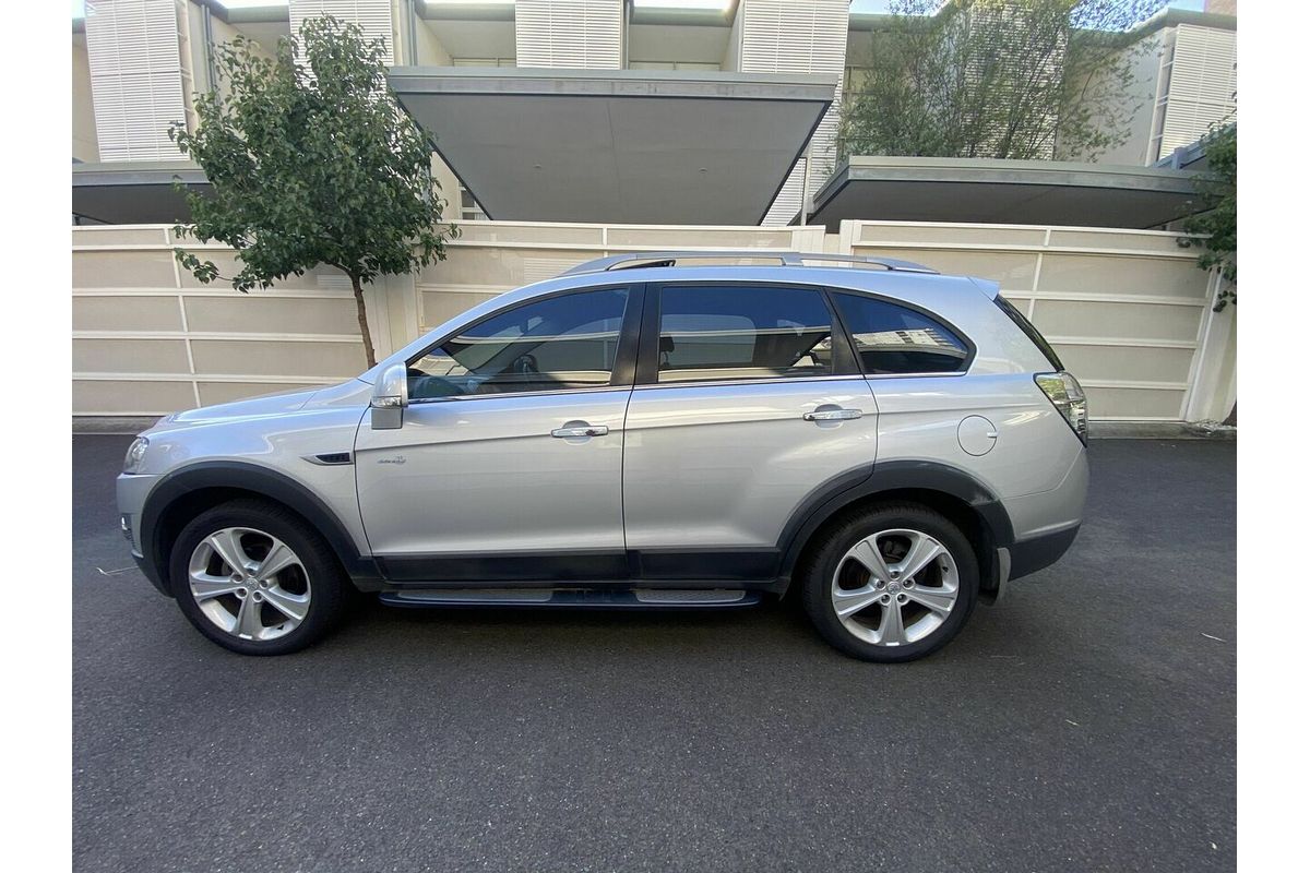 2011 Holden Captiva 7 LX CG Series II