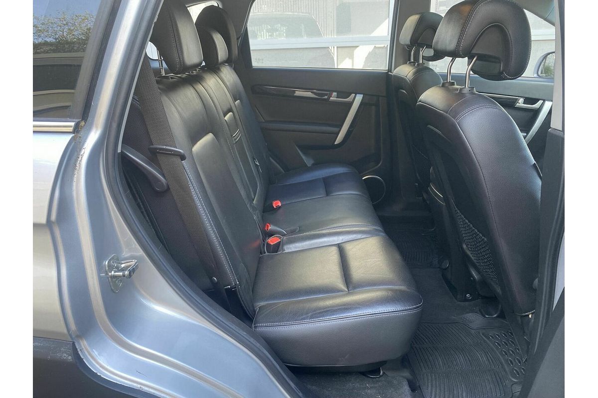 2011 Holden Captiva 7 LX CG Series II