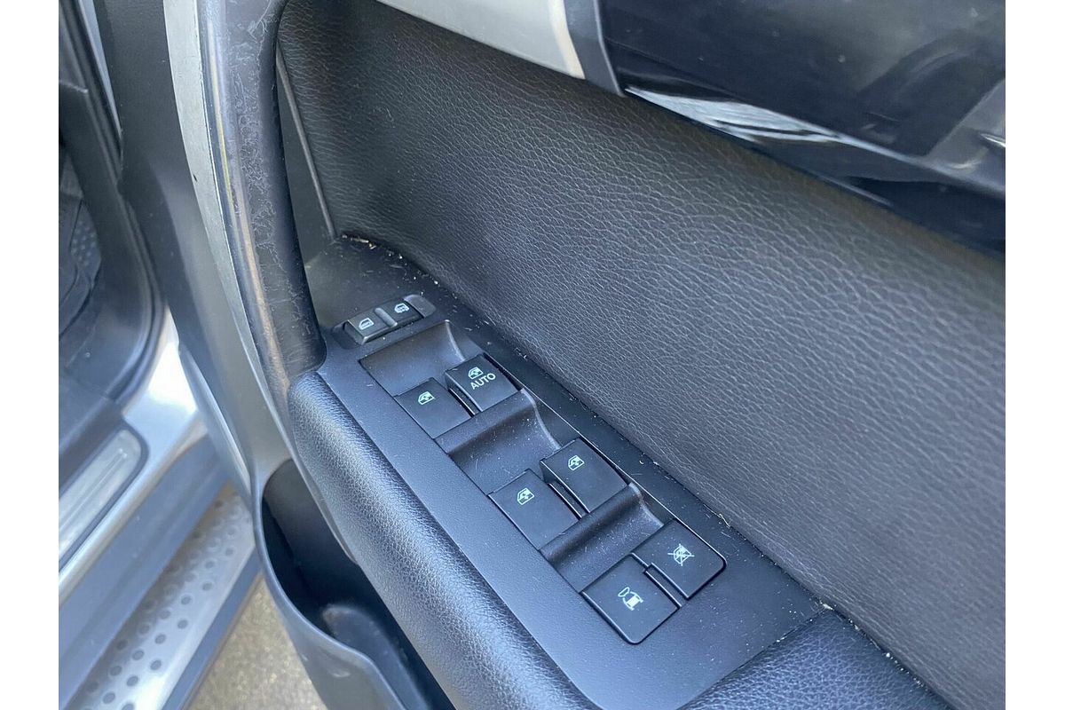 2011 Holden Captiva 7 LX CG Series II