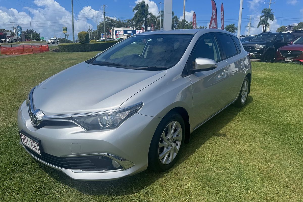 2017 Toyota Corolla SX ZRE182R