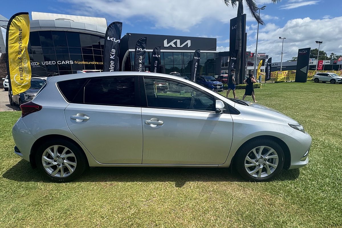 2017 Toyota Corolla SX ZRE182R