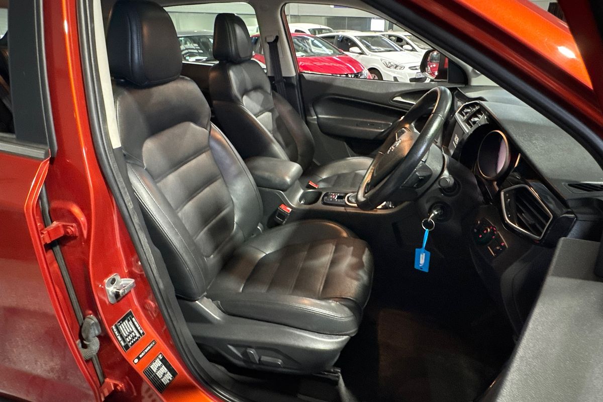 2018 MG GS Essence X SAS2