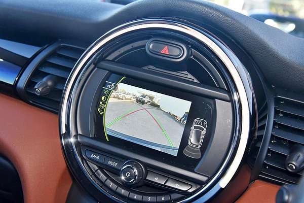 2017 MINI Hatch Cooper F55