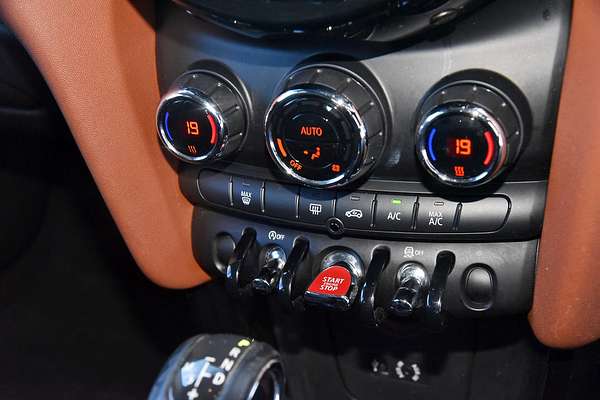 2017 MINI Hatch Cooper F55
