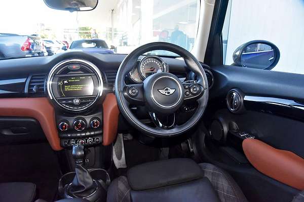 2017 MINI Hatch Cooper F55