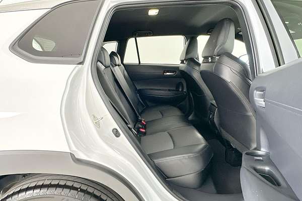 2024 Toyota Corolla Cross GXL MXGH10R
