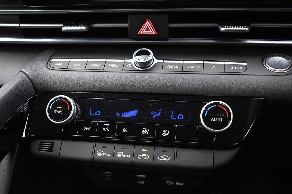 2024 Hyundai i30 Elite CN7.V2