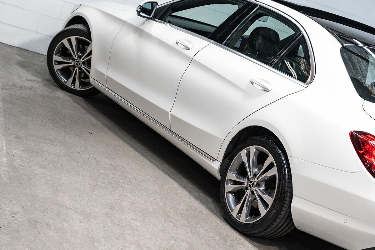 2018 Mercedes-Benz C-Class C200 W205