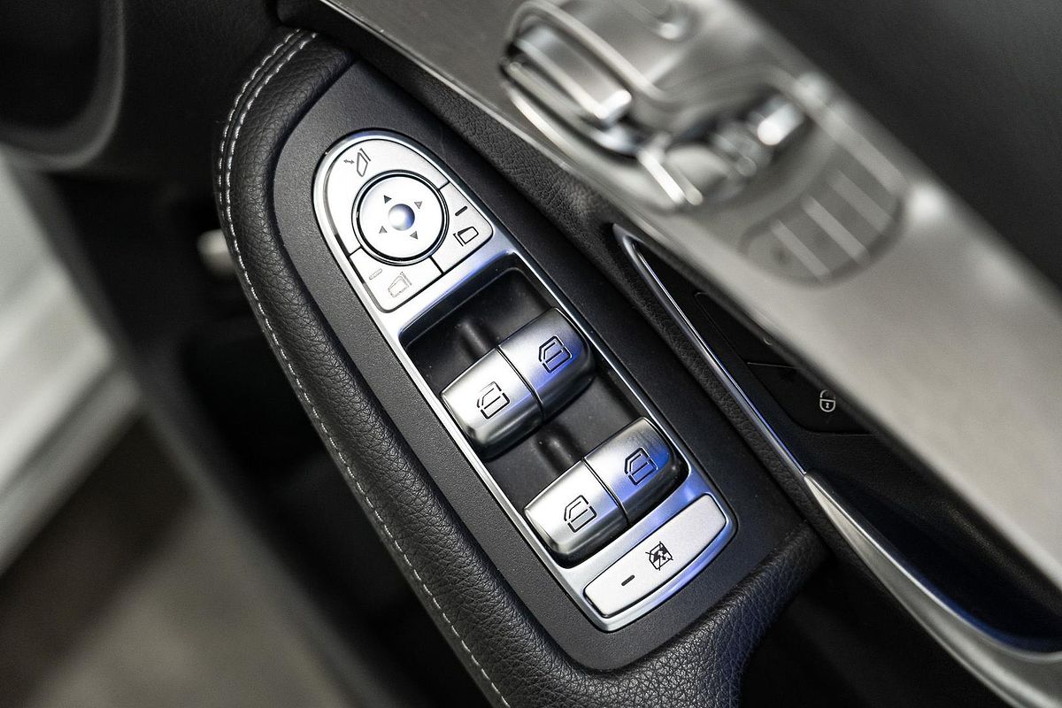 2018 Mercedes-Benz C-Class C200 W205
