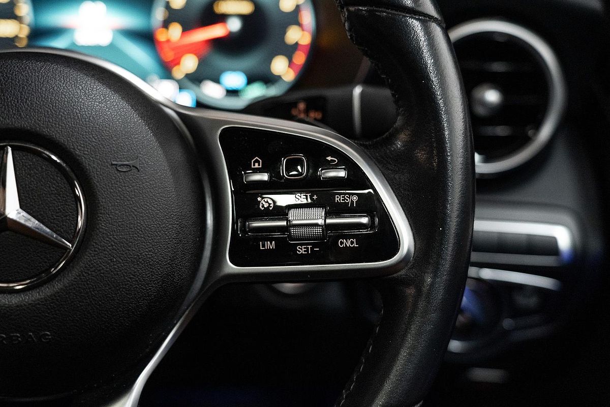 2018 Mercedes-Benz C-Class C200 W205