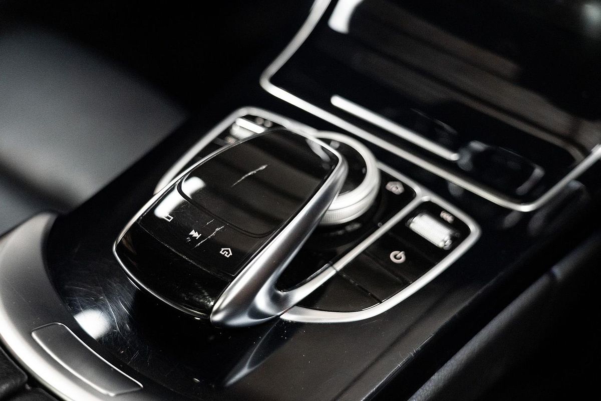 2018 Mercedes-Benz C-Class C200 W205