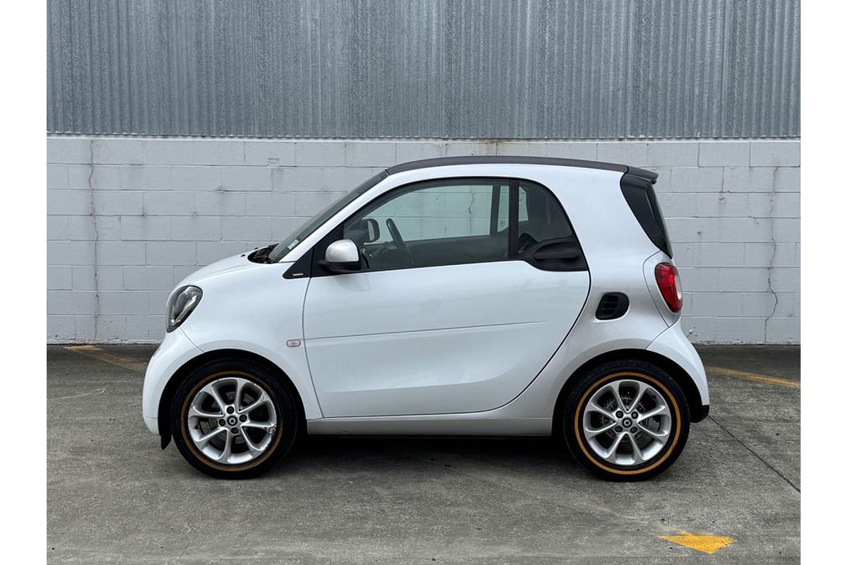 2015 smart FORTWO
