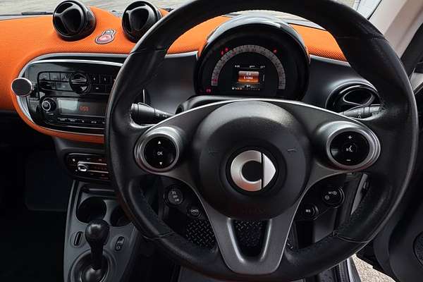 2015 smart FORTWO