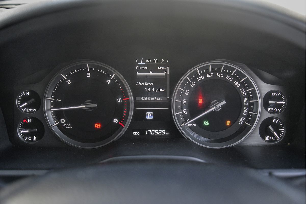 2017 Toyota Landcruiser VX VDJ200R