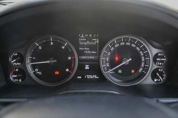2017 Toyota Landcruiser VX VDJ200R