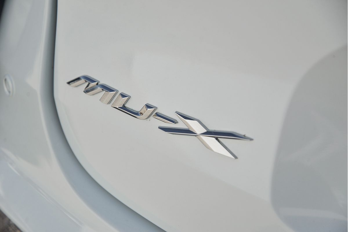 2023 Isuzu MU-X LS-U