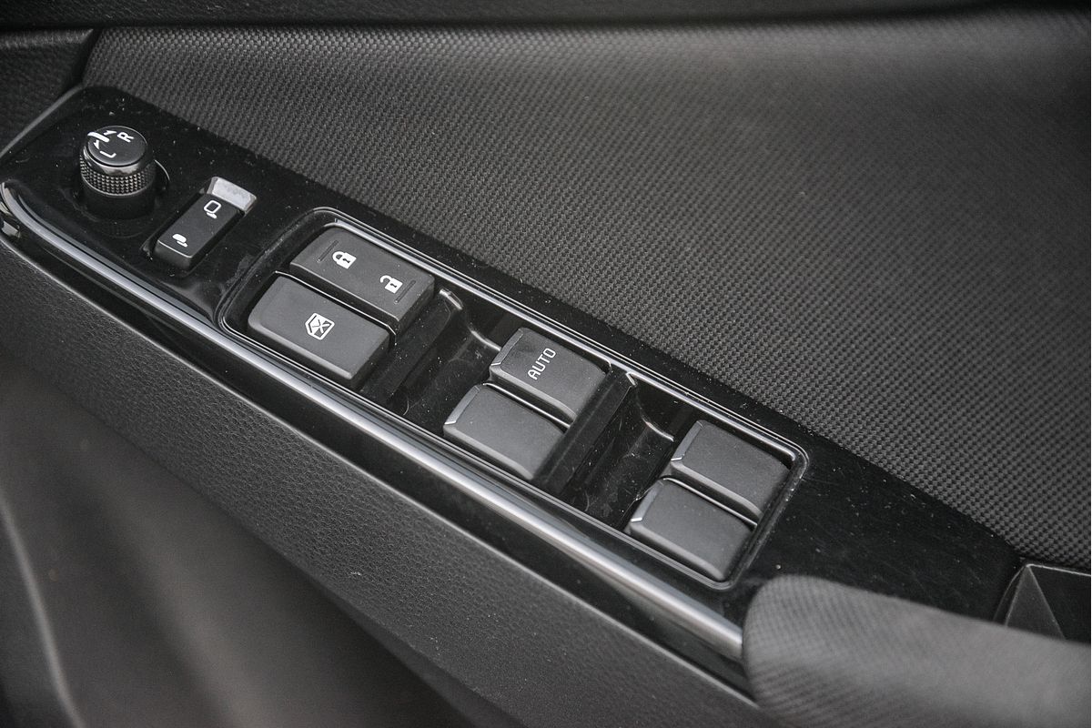 2023 Isuzu MU-X LS-U