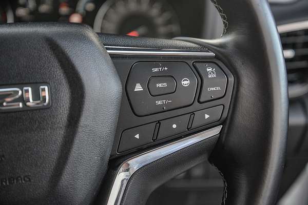 2023 Isuzu MU-X LS-U